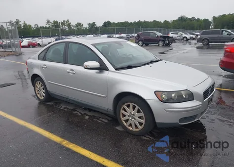2007 Volvo S40 T5 из США, поврежденный, VIN YV1MS682472281068